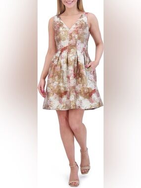 Vince Camuto  size 12 NWT Sleeveless Jacquard Fit & Flare Dress.